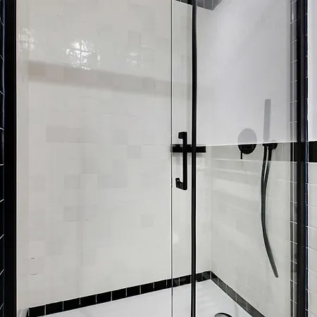 アパート Parisian With Air Conditioning Eiffel Tower