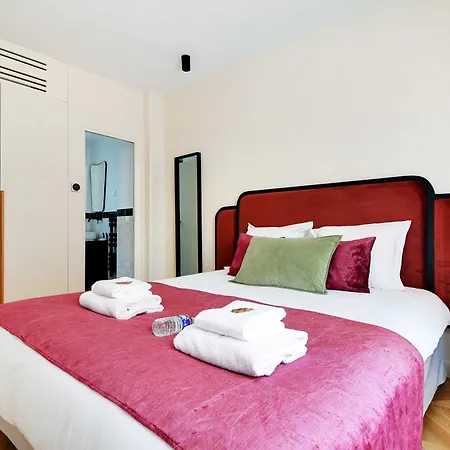 Apartman Parisian With Air Conditioning Eiffel Tower Párizs