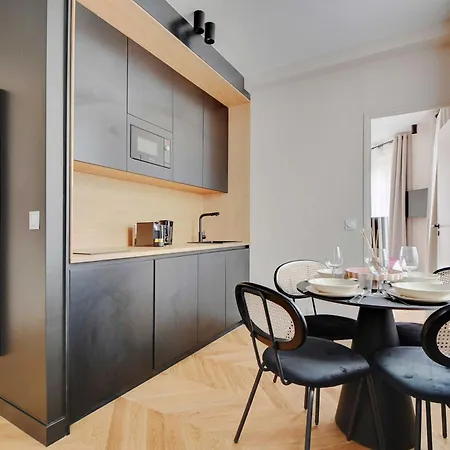 Apartman Parisian With Air Conditioning Eiffel Tower *