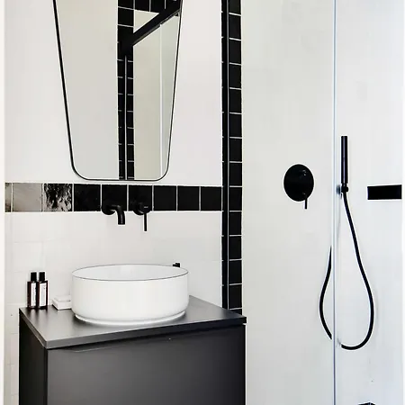 Apartman Parisian With Air Conditioning Eiffel Tower Párizs