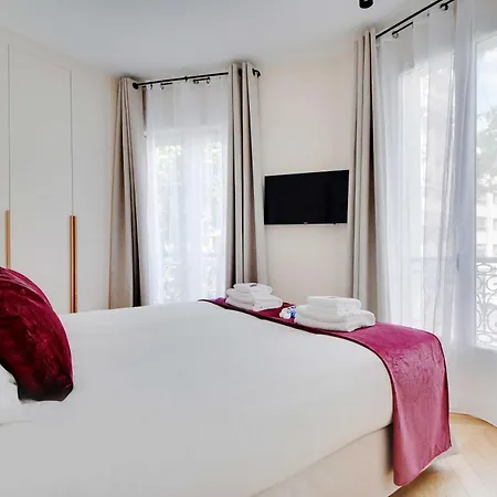 Apartman Parisian With Air Conditioning Eiffel Tower Párizs