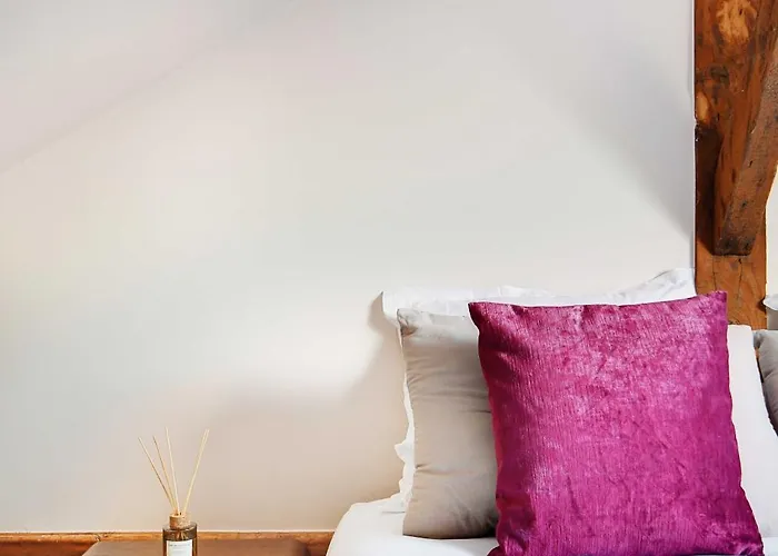 Lägenhet Parisian With Air Conditioning Eiffel Tower