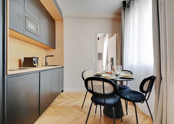 Apartmán Parisian With Air Conditioning Eiffel Tower